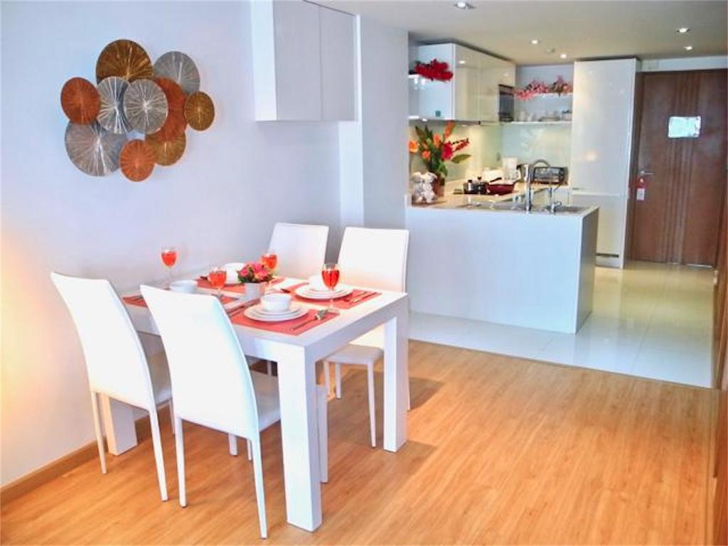 The Privilege Residence : 1 Bedroom Apartment In Patong מראה חיצוני תמונה